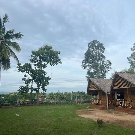 Banana Tree Home Stay Hampi Bagian luar foto