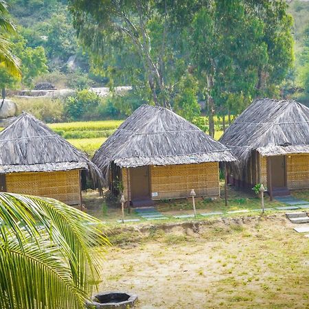 Banana Tree Home Stay Hampi Bagian luar foto