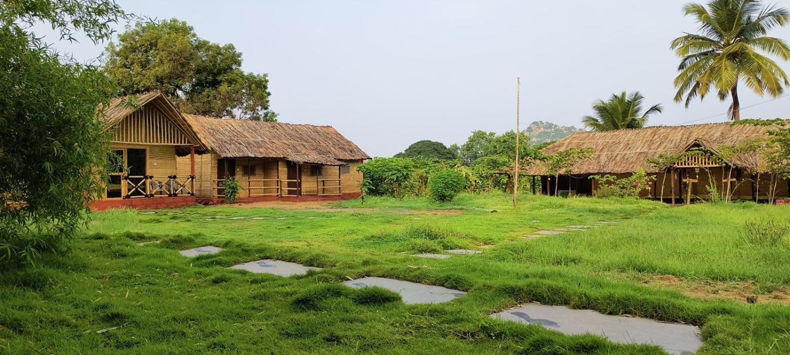 Banana Tree Home Stay Hampi Bagian luar foto